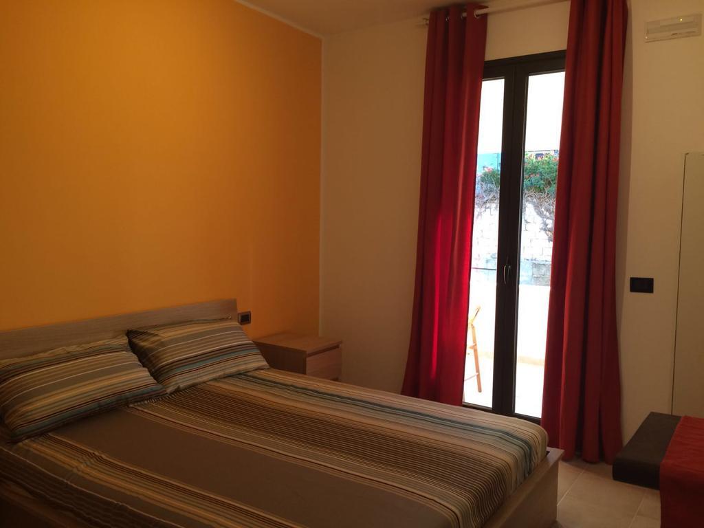 La Casa Delle Farfalle Bed and Breakfast Syracuse Habitación foto